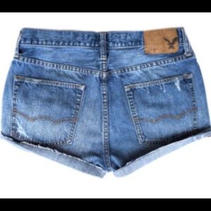American Eagle denim cut offs 💙